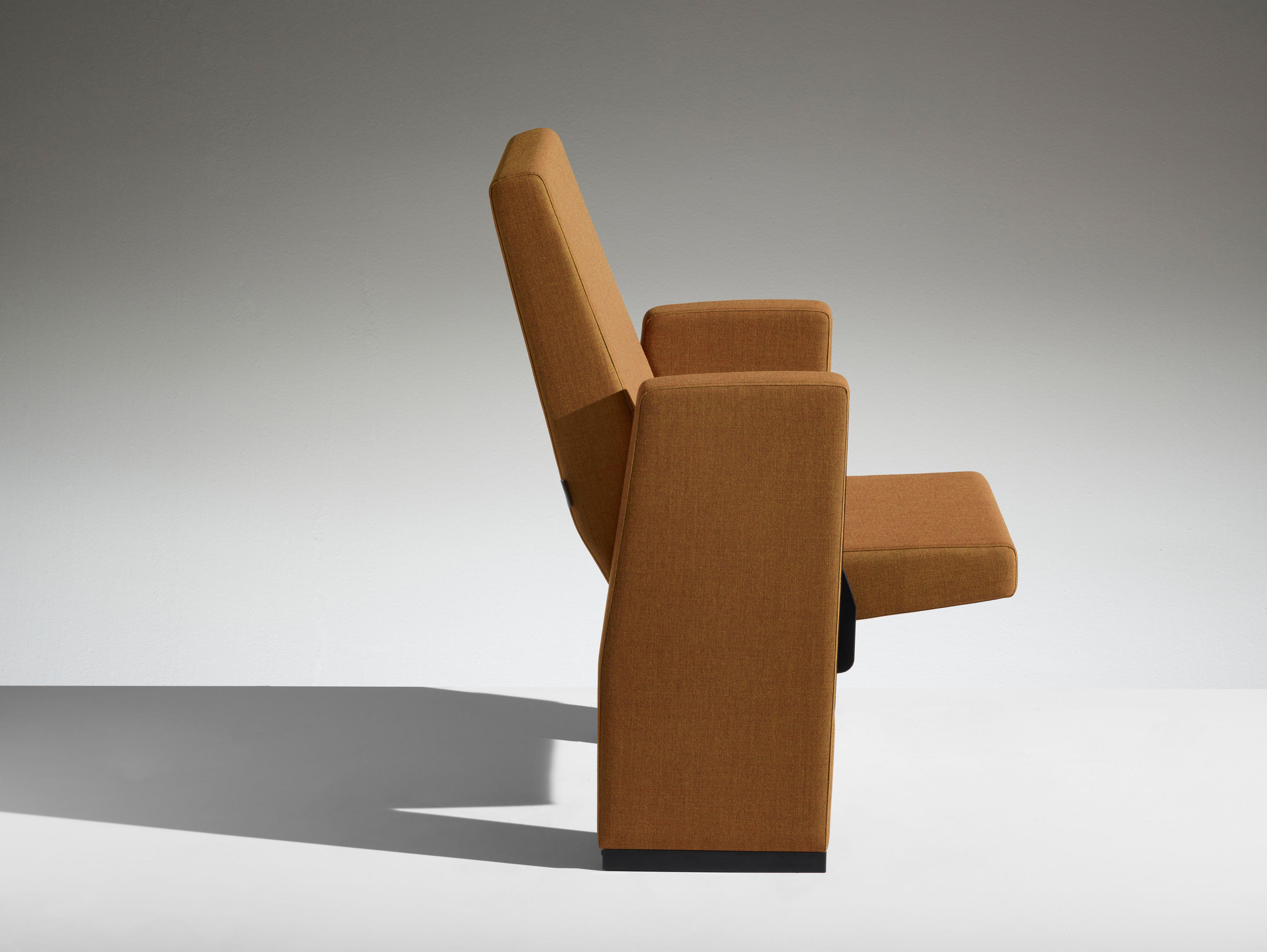 公共座椅|礼堂椅、报告厅椅|办公家具|设计师家具|M100 剧院/礼堂椅